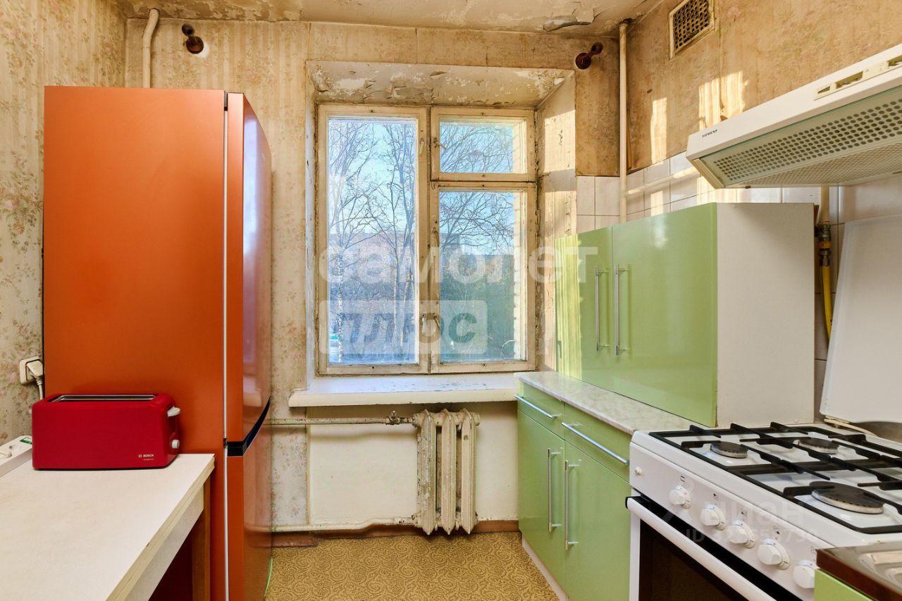 Продажа 2-комн квартиры на вторичном рынке Палехская улица, 122К2