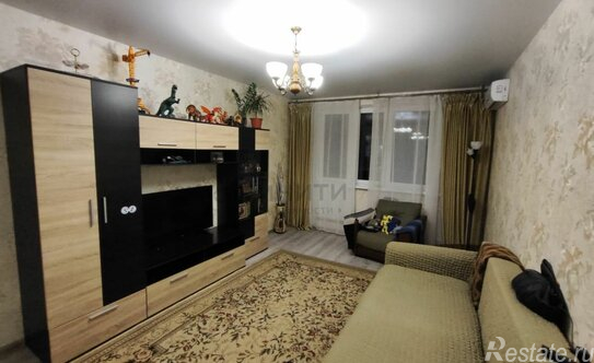 Продажа 2-комн квартиры на вторичном рынке улица Александры Монаховой,  д. 109 к3