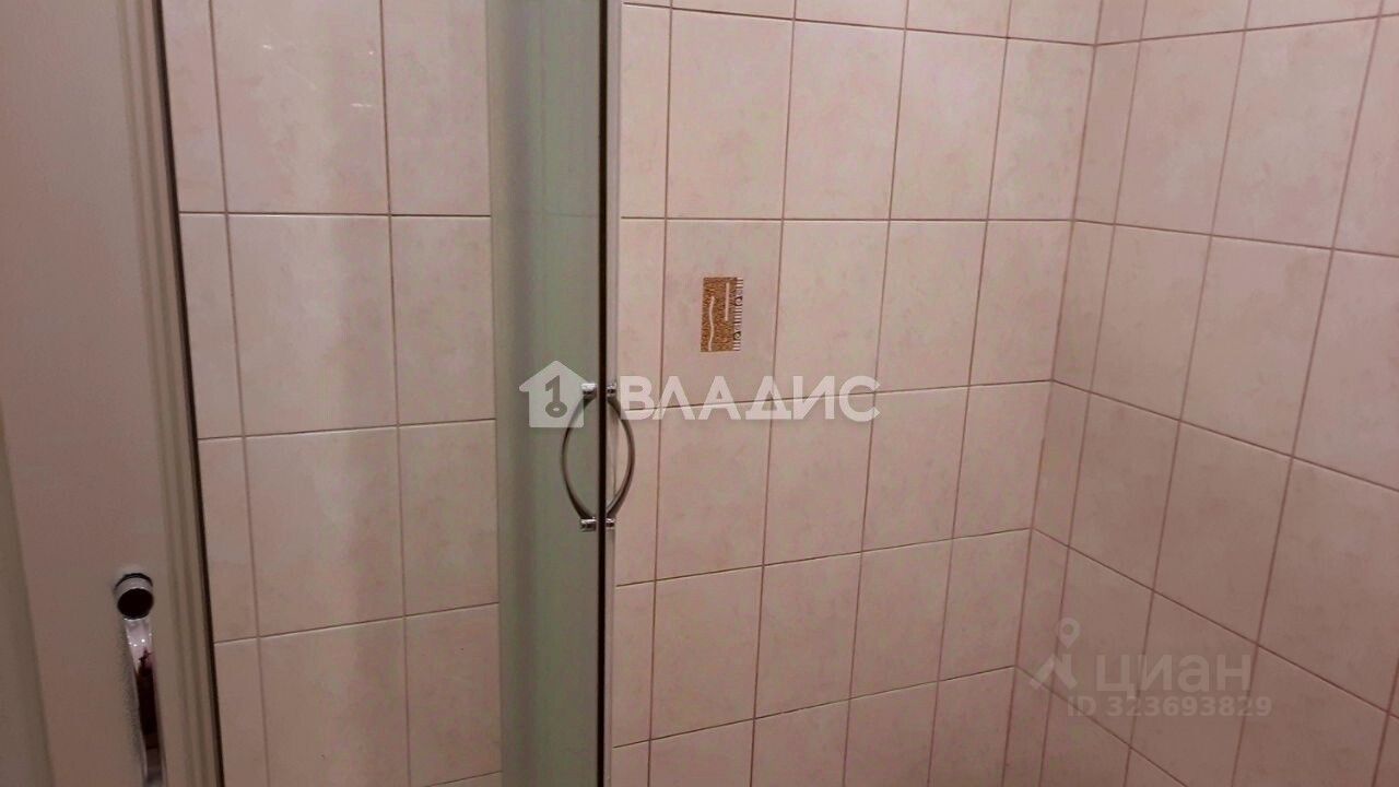 Продажа 2-комн квартиры на вторичном рынке Байкальская улица, 18К1