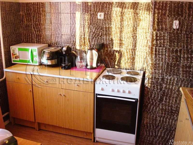 Продажа 3-комн квартиры на вторичном рынке Шаврова,  д. 9