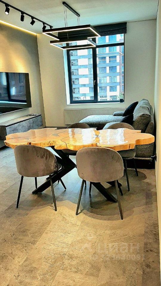 Аренда 3-комн квартиры на вторичном рынке Шмитовский проезд, 39к8