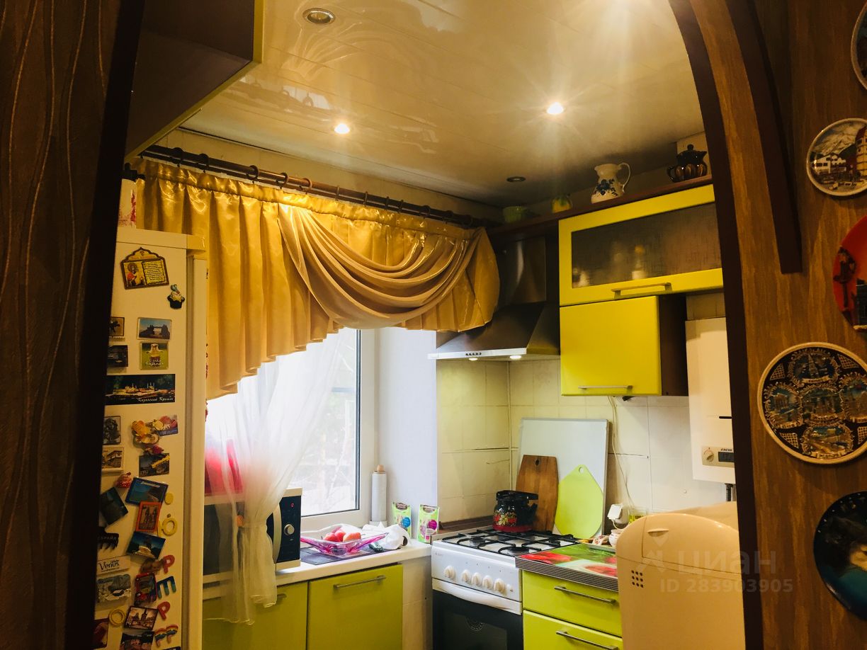 Продажа 3-комн квартиры на вторичном рынке Малаховка пгт, шоссе Быковское, 3