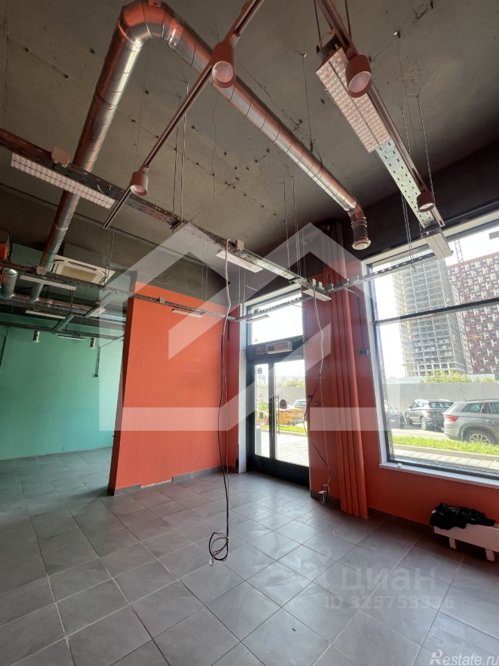 Аренда торгового помещения Базовская улица,  д. 15Б к3