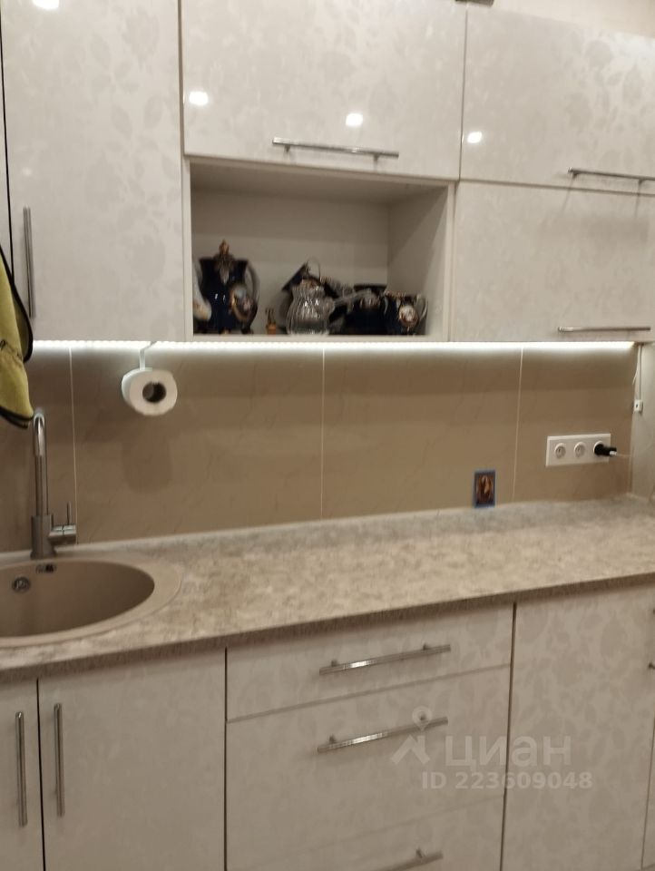 Продажа 2-комн квартиры на вторичном рынке Сертолово, улица Молодцова, 6