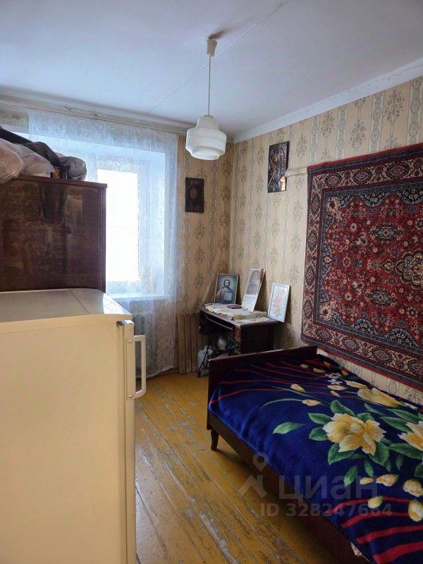 Продажа 3-комн квартиры на вторичном рынке Сергиев Посад, Воробьевская улица, 31