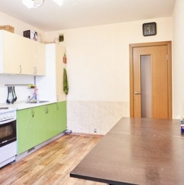 Продажа 1-комн квартиры на вторичном рынке Маршака пр-кт,  д. 14 к2