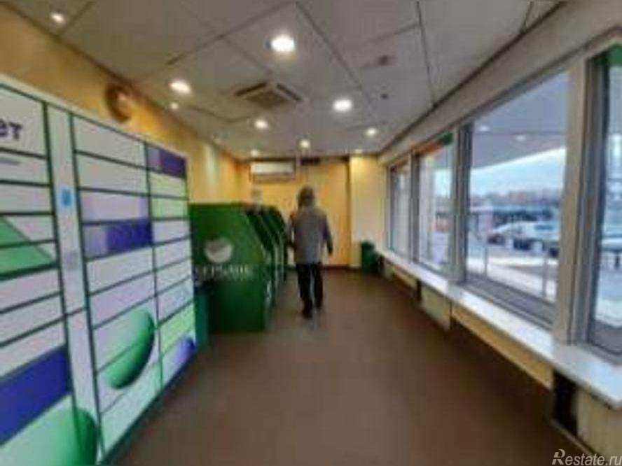 Продажа торгового помещения Гурьянова улица,  д. 55