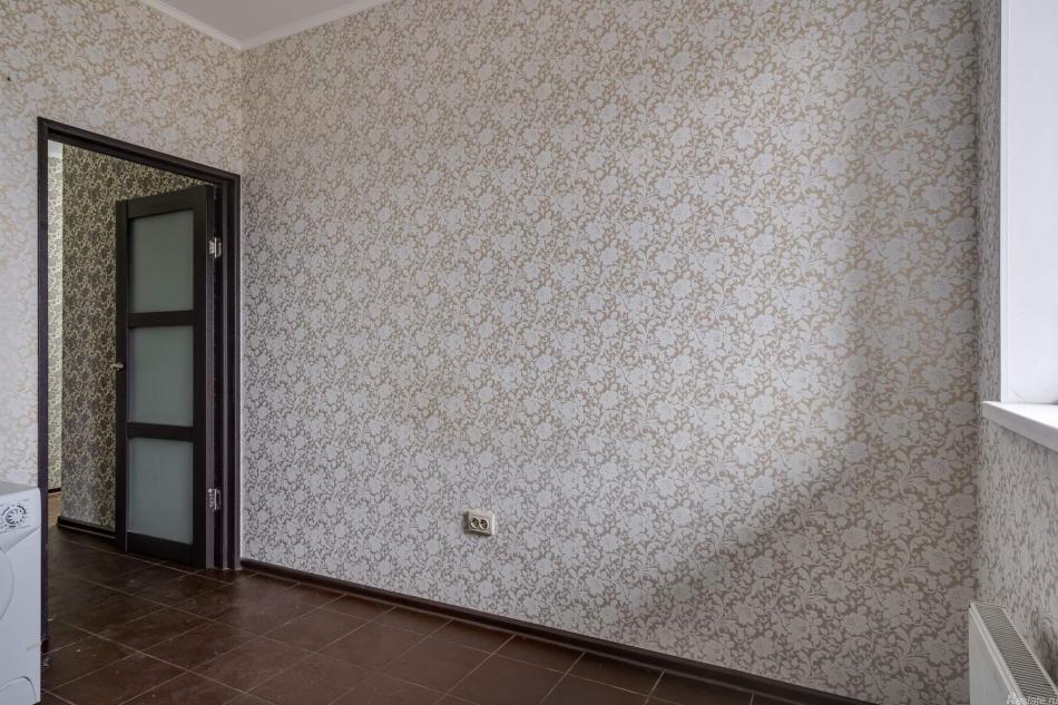 Продажа 2-комн квартиры на вторичном рынке микрорайон Хлебниково, Новое шоссе,  д. 10
