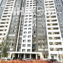 Продажа 2-комн квартиры на вторичном рынке улица Фонвизина,  д. 7А