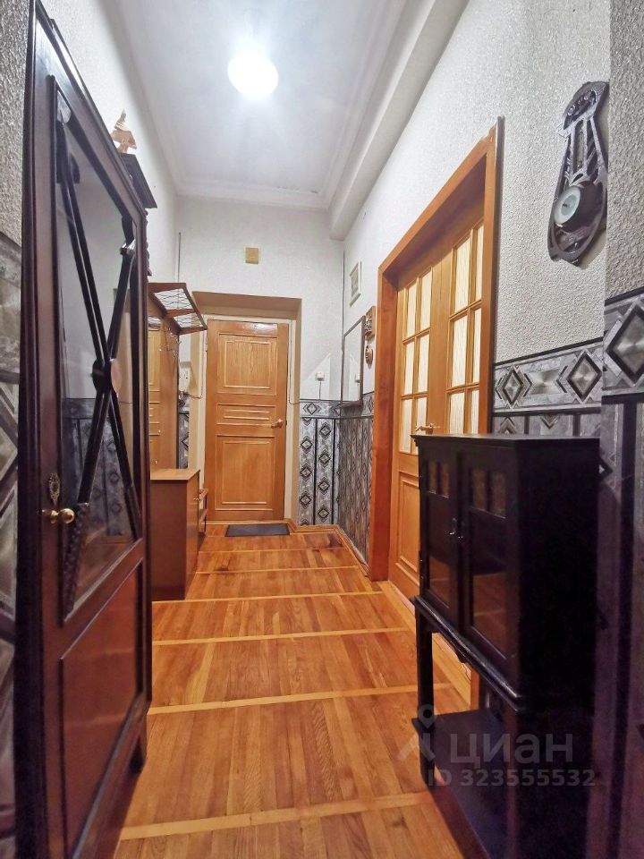 Аренда 2-комн квартиры на вторичном рынке Краснохолмская набережная, 1/15