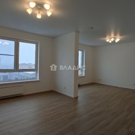 Продажа 4-комн квартиры на вторичном рынке улица Нижняя Хохловка,  д. 6