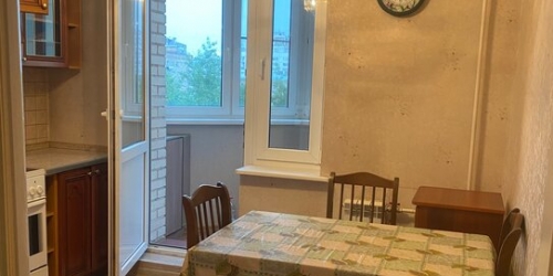 4-комн квартира Глинистый переулок,  д. 14