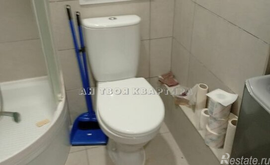 Продажа 1-комн квартиры на вторичном рынке Золотошвейная ул,  д. 5