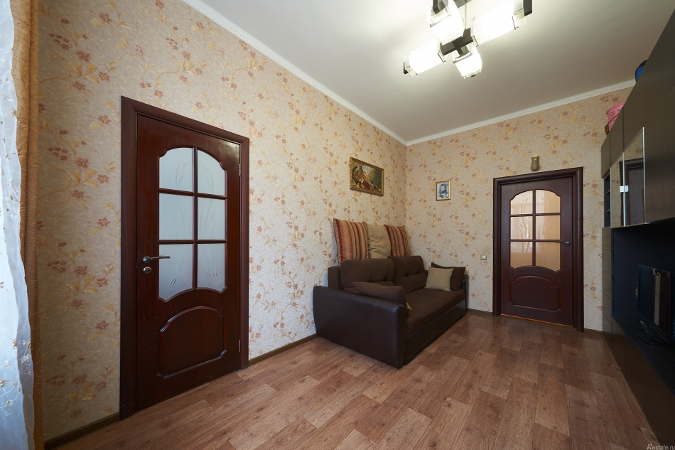 Продажа 2-комн квартиры на вторичном рынке Светлый проезд, 10, к.2