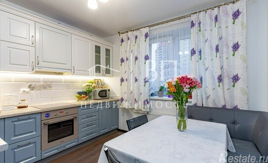 Продажа 2-комн квартиры на вторичном рынке Парголово п,  д. 14 к1