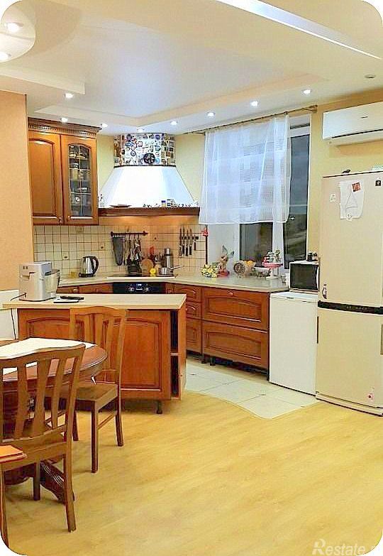 Продажа 2-комн квартиры на вторичном рынке Почтовая ул,  д. 41