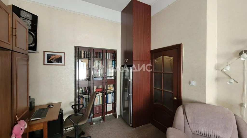 2-комн квартира ул. Лабораторная,  д. 17