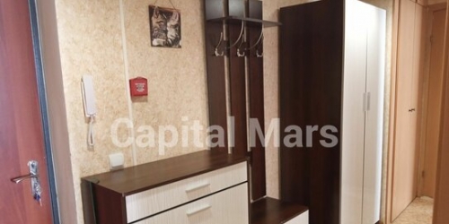 2-комн квартира улица Адмирала Лазарева,  д. 63