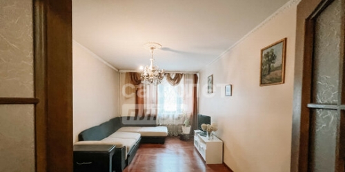 3-комн квартира Изваринская улица,  д. 3