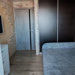 Продажа 3-комн квартиры на вторичном рынке улица Богайчука,  д. 24