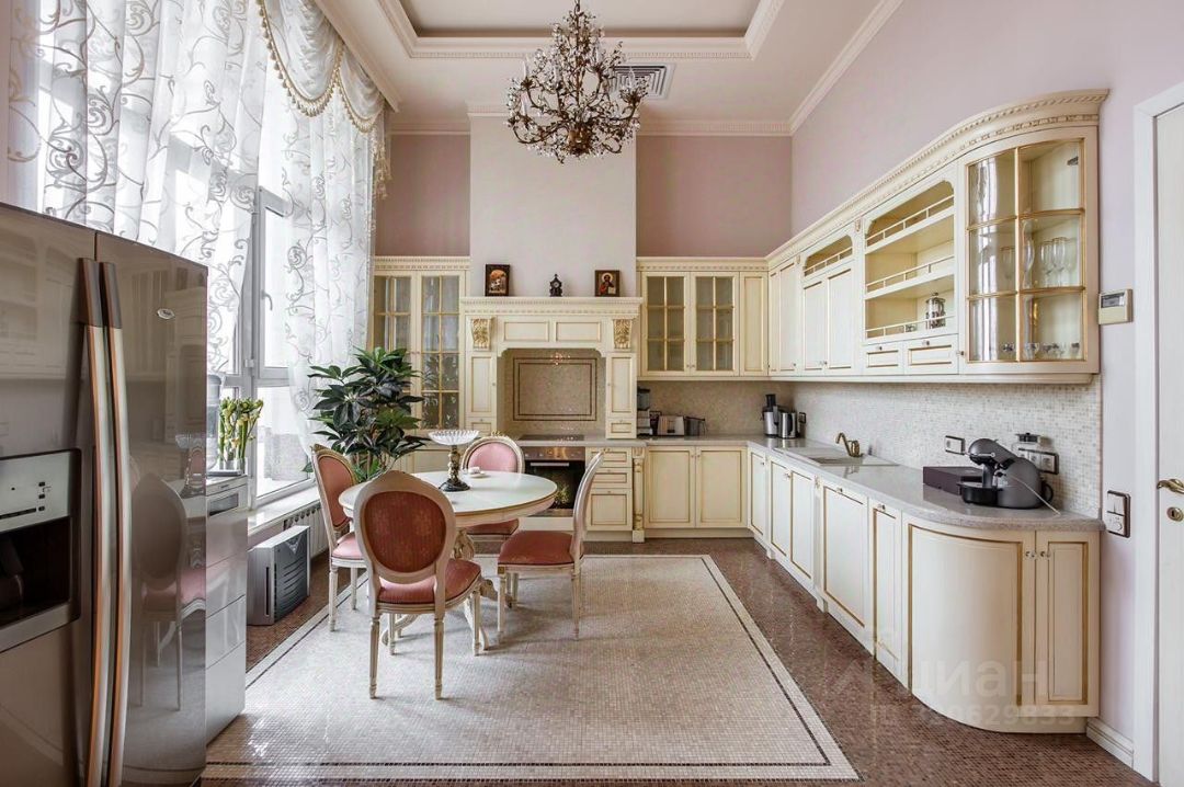 Продажа 3-комн квартиры на вторичном рынке Чапаевский переулок, 3