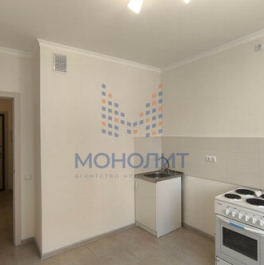 Продажа 1-комн квартиры на вторичном рынке Гостиничный проезд,  д. 10