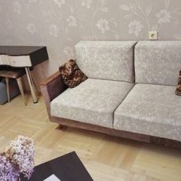 Продажа 2-комн квартиры на вторичном рынке Пулковское шоссе,  д. 9 к4