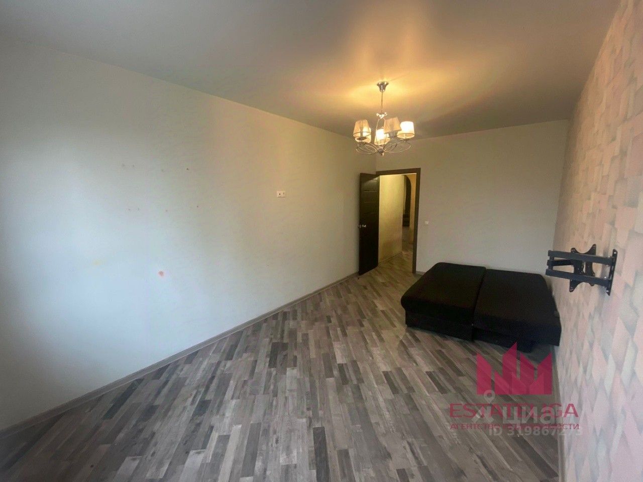 Продажа 3-комн квартиры на вторичном рынке Лопатино пгт, бульвар Солнечный, 2