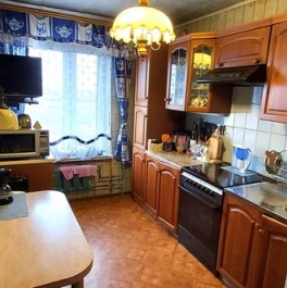 Продажа 3-комн квартиры на вторичном рынке Алтайская улица,  д. 34