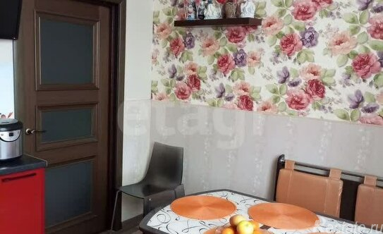 Продажа 3-комн квартиры на вторичном рынке Колпинское шоссе,  д. 45