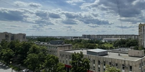 2-комн квартира улица Пионерстроя, 10