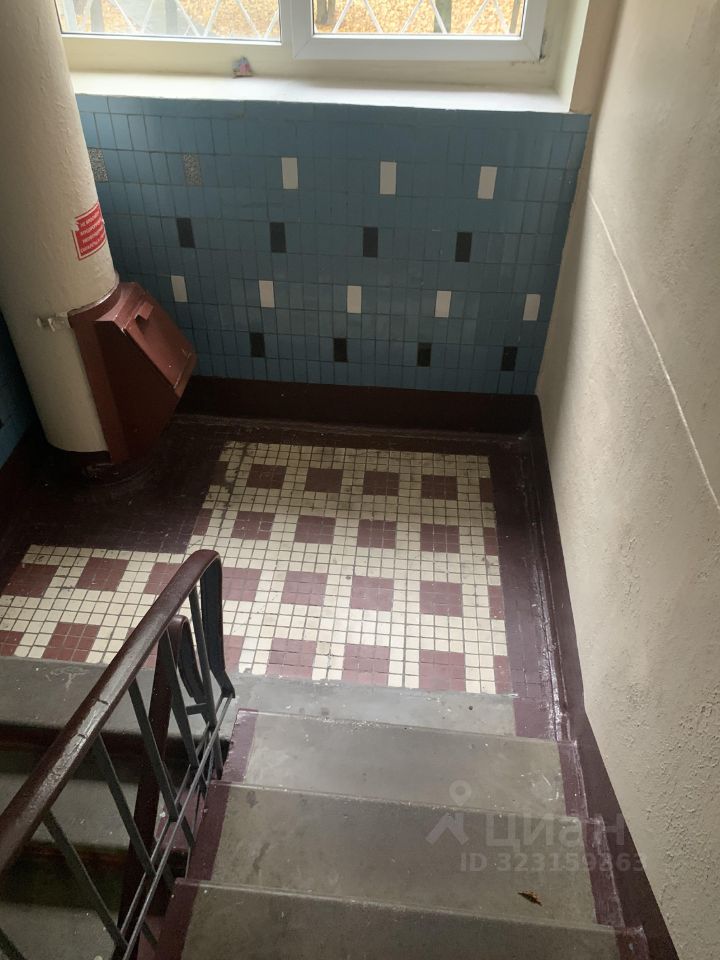 Продажа 2-комн квартиры на вторичном рынке Кировоградская улица, 16К2