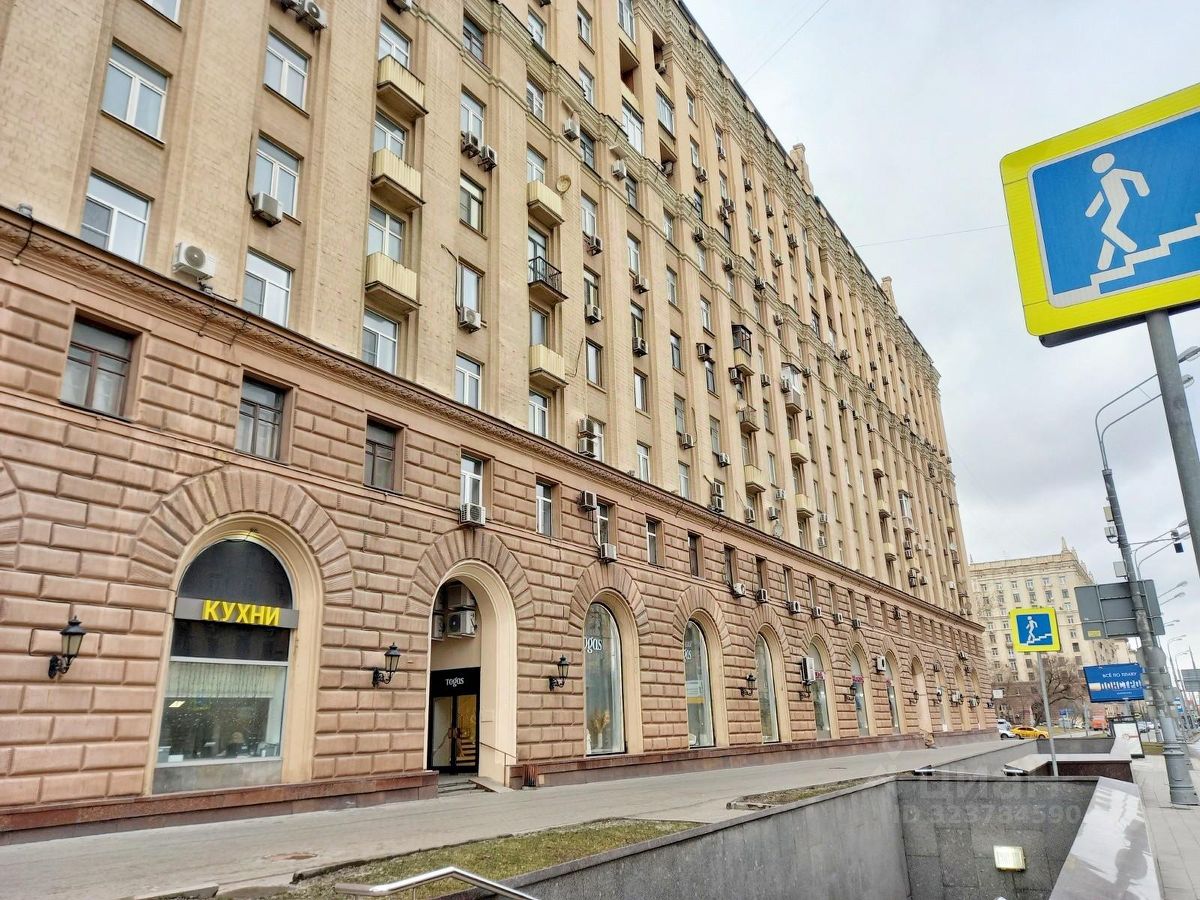 Продажа 3-комн квартиры на вторичном рынке проспект Мира, 99