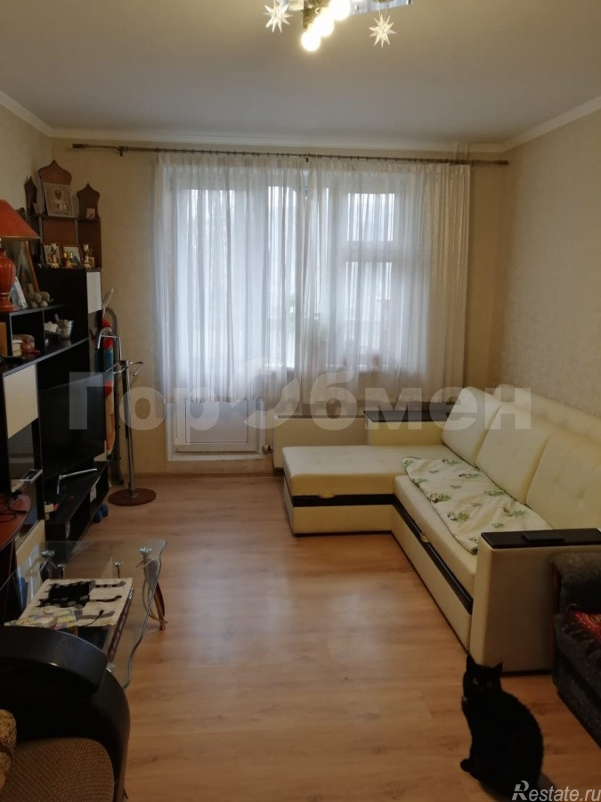 Продажа 1-комн квартиры на вторичном рынке улица Тихомирова, 5