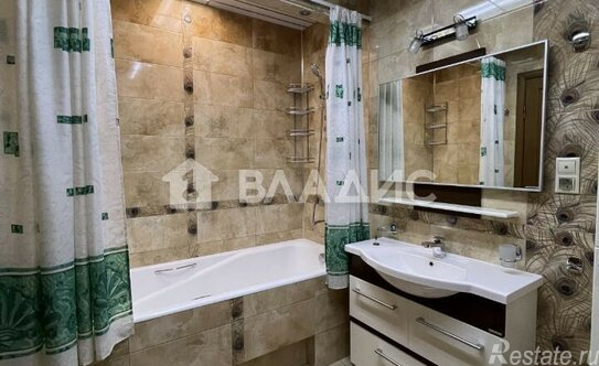 Продажа 3-комн квартиры на вторичном рынке пр-кт Маршала Жукова,  д. 76,  к. 2