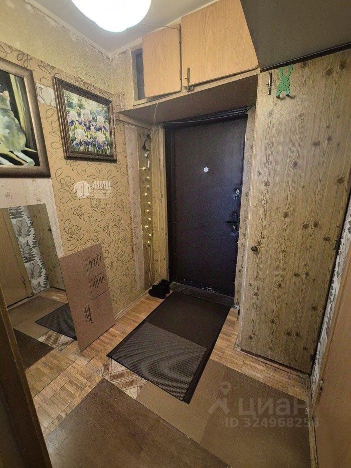 Продажа 1-комн квартиры на вторичном рынке Веерная улица, 46