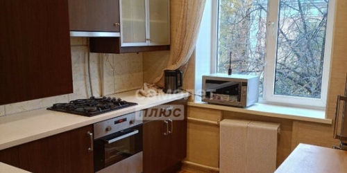 3-комн квартира Шелапутинский переулок,  д. 1