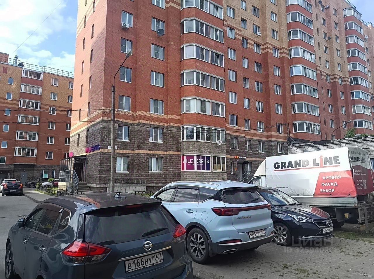 Продажа 2-комн квартиры на вторичном рынке Сертолово, улица Ларина, 15к1