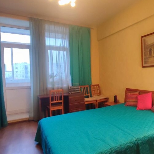 3-комн квартира улица Панфилова, 4к1