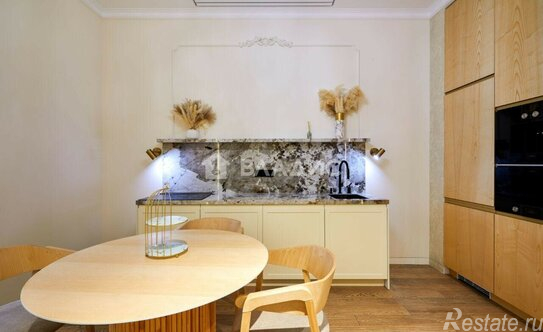 Продажа 2-комн квартиры на вторичном рынке Красногвардейский 1-й проезд,  д. 22 с1