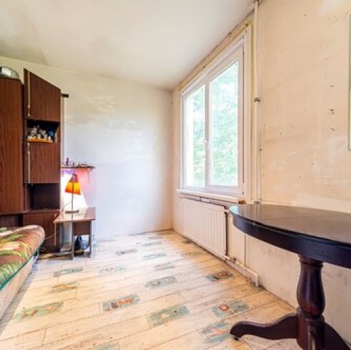 4-комн квартира Новаторов б-р,  д. 86