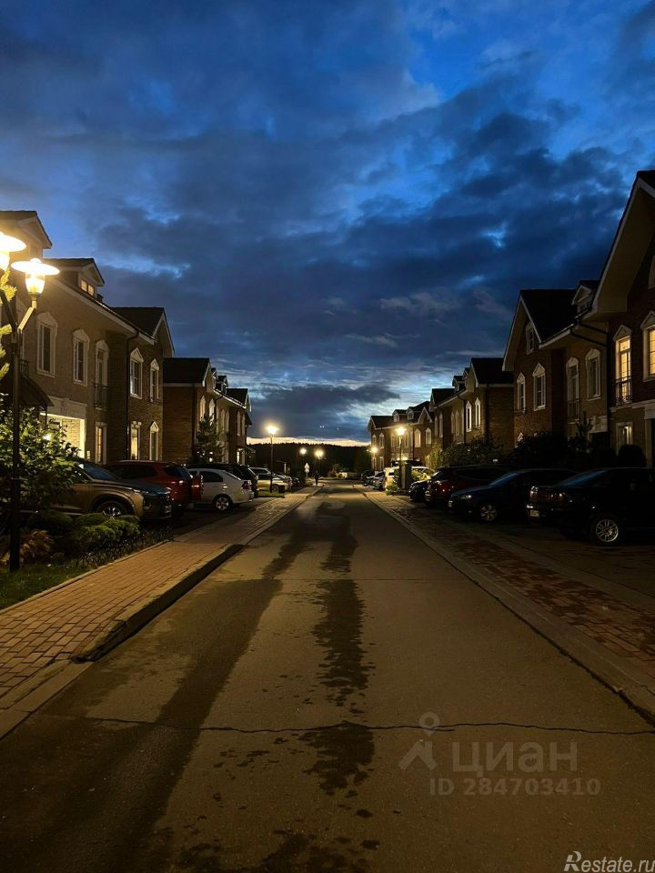 Продажа дома Красногорск, Южная улица,  д. 2