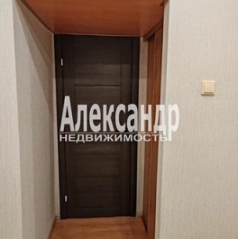 Продажа 3-комн квартиры на вторичном рынке Пискаревский пр-кт,  д. 52,  к. Б