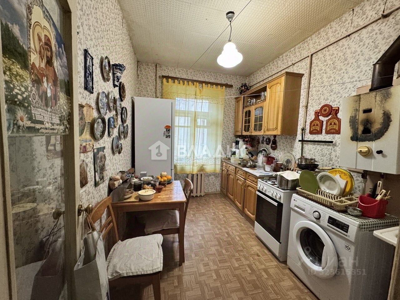 Продажа 2-комн квартиры на вторичном рынке Лиговский проспект, 72