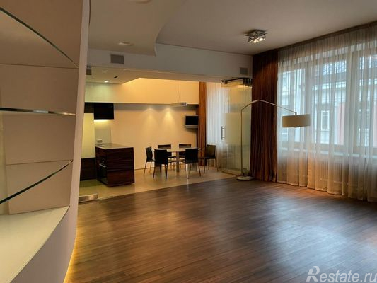 Продажа 5-комн квартиры на вторичном рынке Бутиковский пер,  д. 5