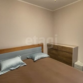 Продажа 1-комн квартиры на вторичном рынке Верхне-Каменская улица,  д. 9 к1