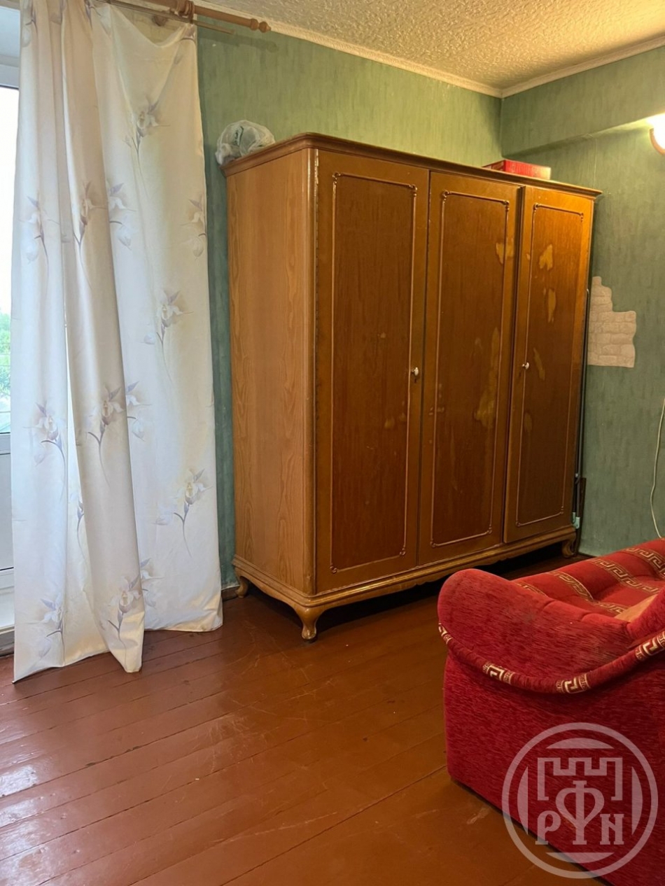 Аренда 1-комн квартиры на вторичном рынке Петергоф г., Петергоф г.,  д. 11