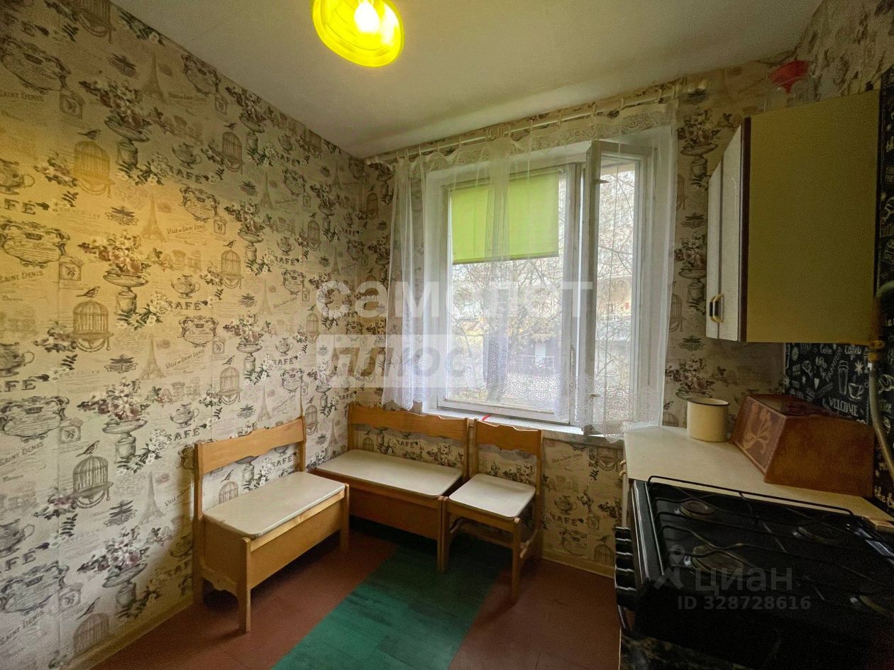 Продажа 1-комн квартиры на вторичном рынке Петрозаводская улица, 15К3