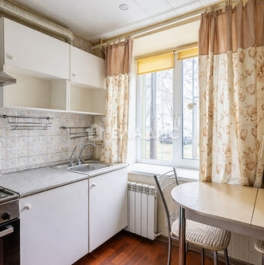 Продажа 2-комн квартиры на вторичном рынке Ланское ш,  д. 33,  к. 2