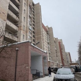 Продажа 2-комн квартиры на вторичном рынке проспект Славы